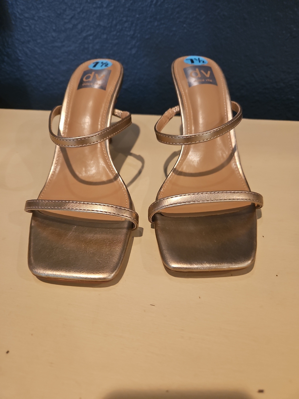 NWOB dv by Dolce Vita Metallic Rose Gold Strappy Heeled Square Toe Sandals - Picture 6 of 6